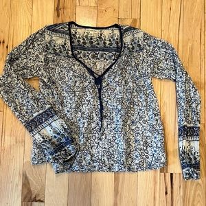 Billabong peasant top, 100 % cotton, size s/p, blue and ivory